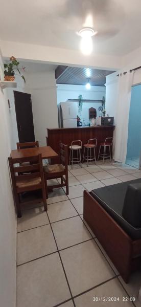 Lindo apartamento a 50 m da praia